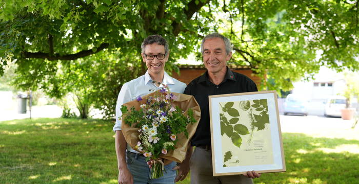 Präsident Andreas Freuler und Preisträger Christian Schürch